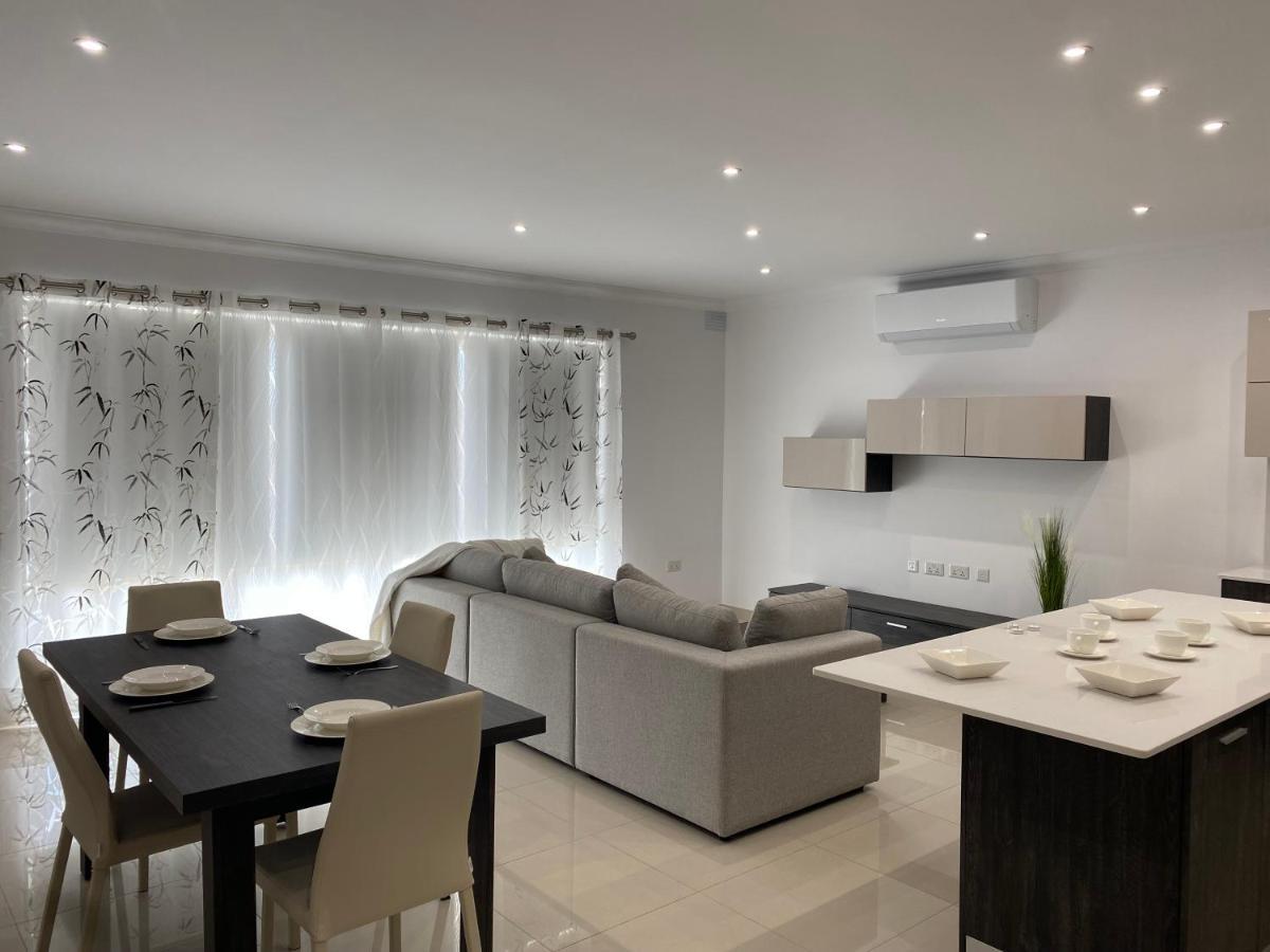 New 3 Bedroom Apartment Close To Airport Zurrieq Экстерьер фото