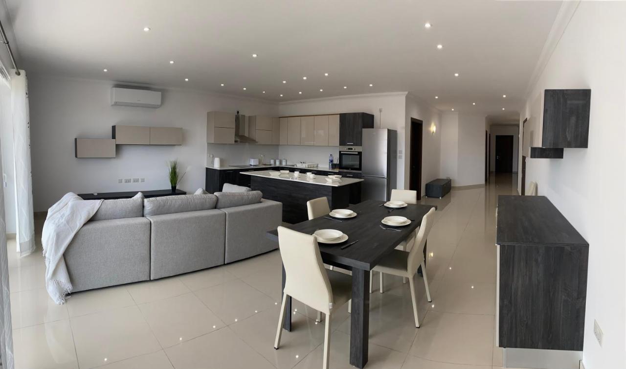New 3 Bedroom Apartment Close To Airport Zurrieq Экстерьер фото