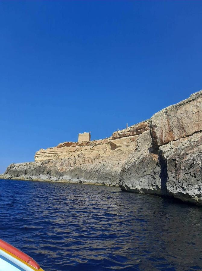 New 3 Bedroom Apartment Close To Airport Zurrieq Экстерьер фото